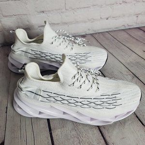 Lightweight LOVE Athletic Shoes Men's 11.5